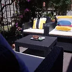 Lei *